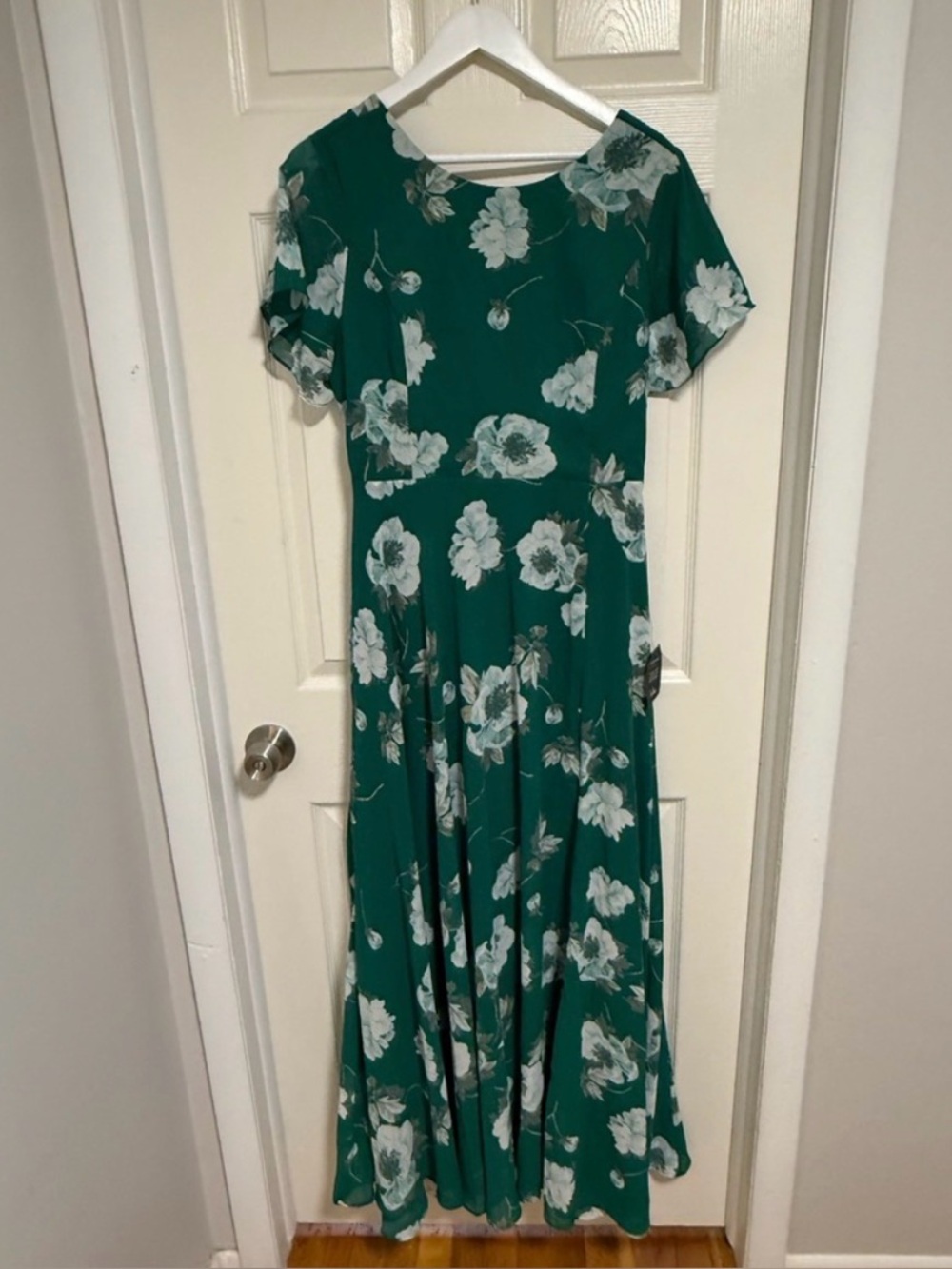 Lulu's Green Floral Maxi Dress